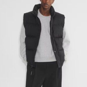 Aritzia Size Small Mens Super Puff Vest Black 700 Goose Down NEW $225